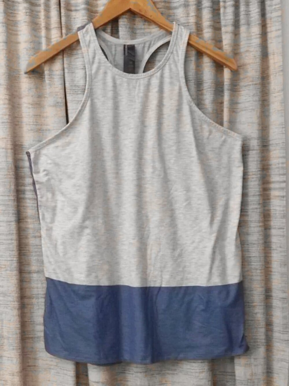 Mondetta Blue & Grey Colorblock Yoga Racerback Tank Top Size Large